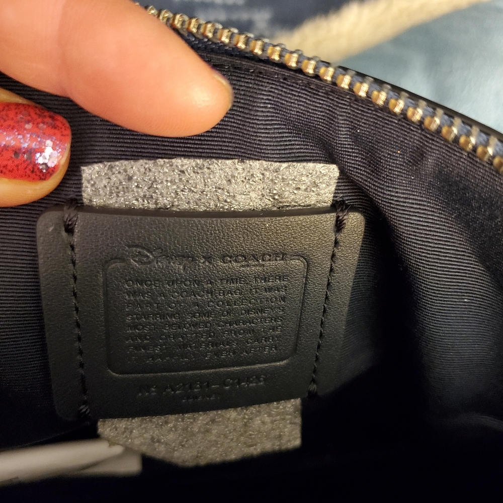Coach X Cinderella NWT Rare Mini Crossbody Bag with Carriage Design - Picture 10 of 12